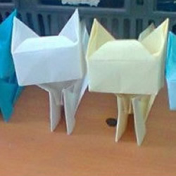 猫咪一家折纸步骤图 手工折立体猫咪的方法
