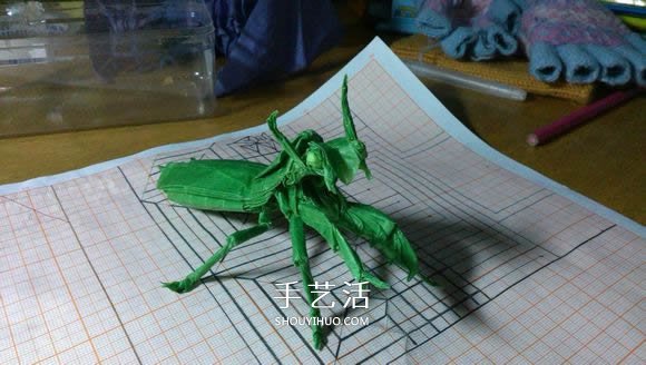 立体螳螂的折法图解折纸小螳螂的详细步骤