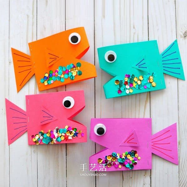 幼儿园纸筒手工鱼-幼儿园纸筒鱼手工制作